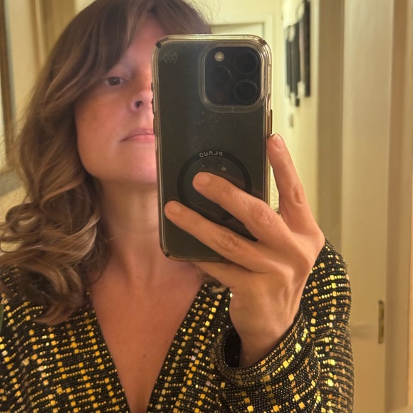 Meet your Posher, Robyn - Picture 2 of 7